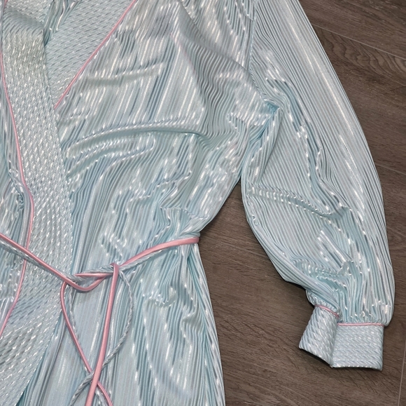 Vintage Dominique Robe Nightgown Set Womans Sz Large Aqua Blue Pink Shimmery - Picture 5 of 11